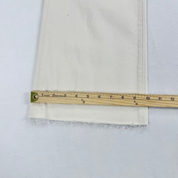 J Crew Women's Mid Rise Relaxed Kickout Jean Size 30 Ecru Beige Cropped - Picture 16 of 16